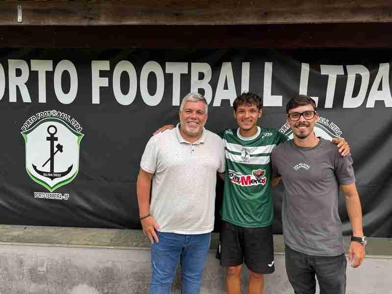 Destaque do Porto Foot Ball no Paulista Sub-20, meia Lucas Pinheiro assina 1º contrato profissional