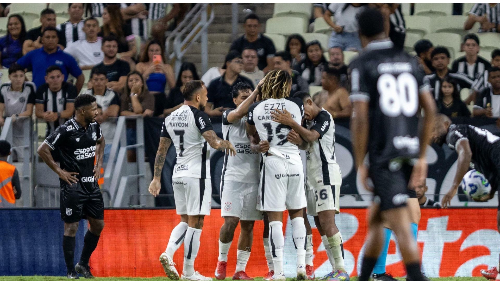 Corinthians vence Ceará pelo Brasileirão e evita crise