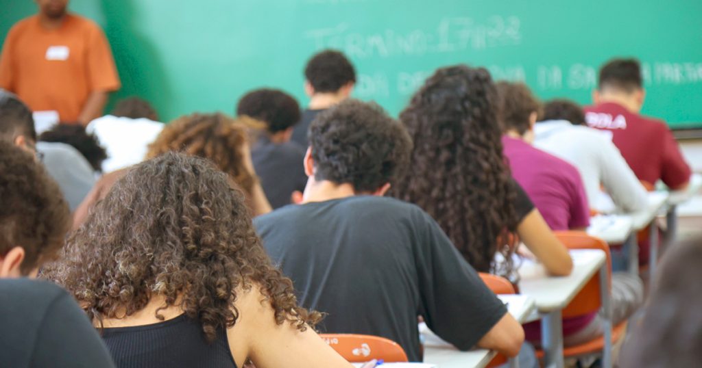 Fuvest lança Guia de Carreiras para vestibular 2026 da USP com 74 opções de curso