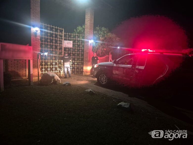 Polícia Civil desarticula esquema de furto de 30 toneladas de ração em Descalvado