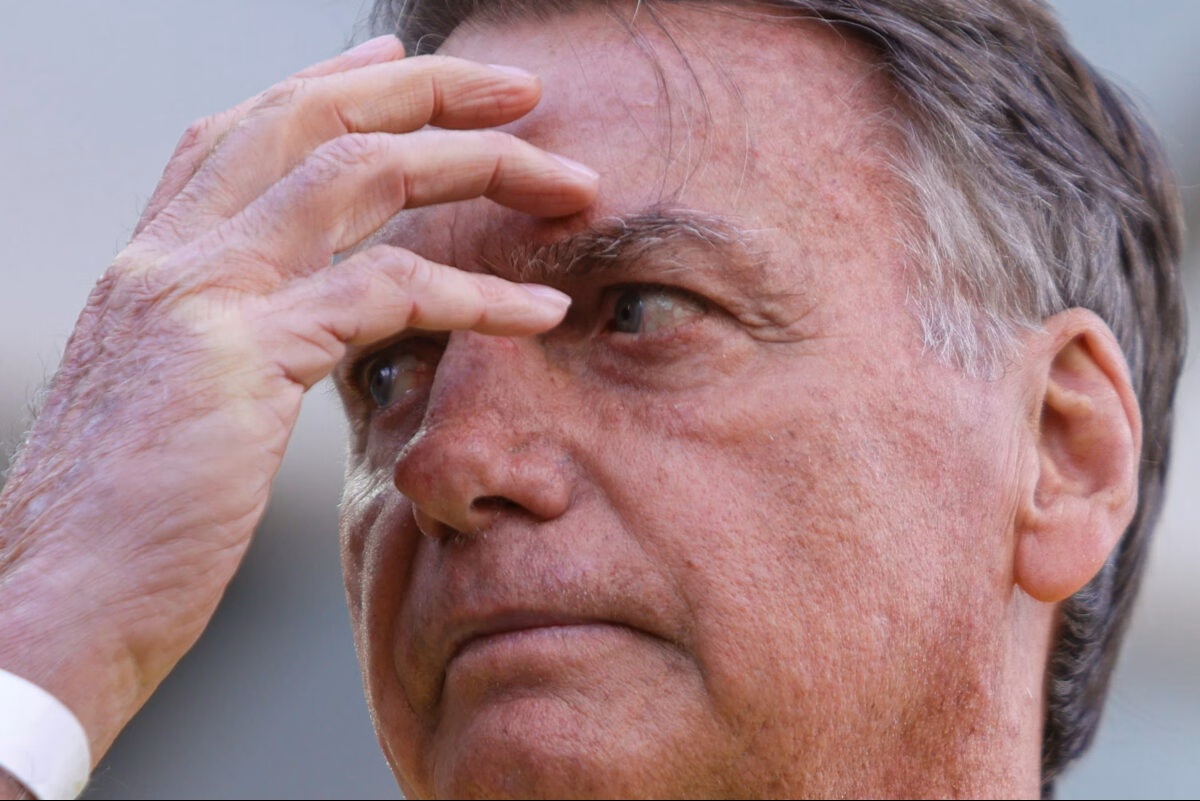 Moraes determina monitoramento em tempo integral da Polícia Penal na casa de Bolsonaro