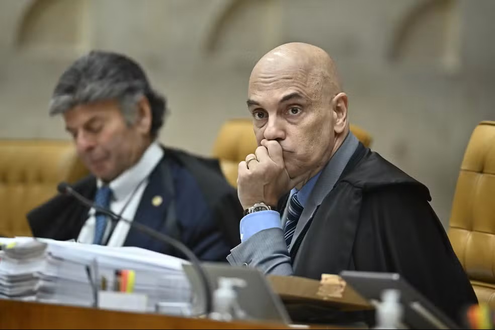 Moraes alerta que bancos podem ser punidos se aplicarem sanções dos EUA no Brasil