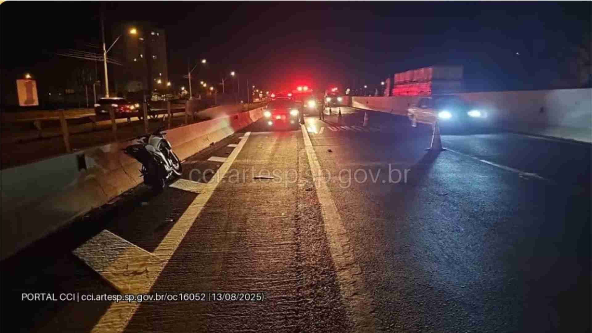 Motociclista morre atropelado após ser atingido por carro conduzido por motorista embriagado