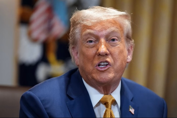 Trump ameaça sancionar esposa de Alexandre de Moraes após prisão domiciliar de Bolsonaro