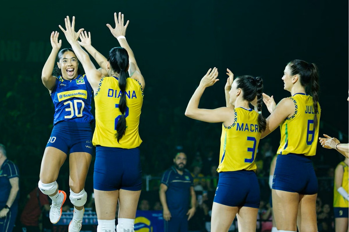 Brasil vence Porto Rico por 3 a 0 e garante liderança do grupo no Mundial de Vôlei