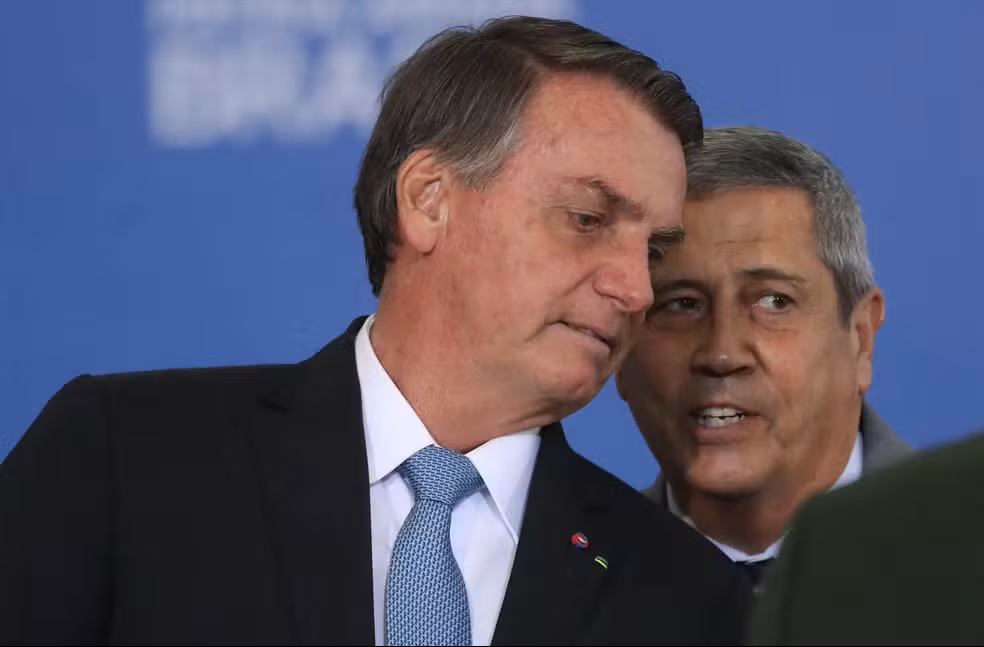 Trama golpista: Bolsonaro pode pegar até 43 anos de prisão se condenado