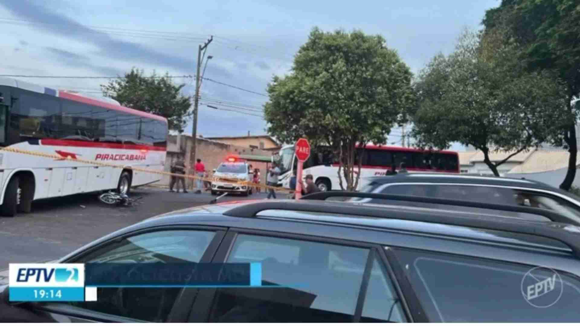Motociclista de 35 anos morreu após colisão com ônibus, na tarde desta terça-feira (16/09)