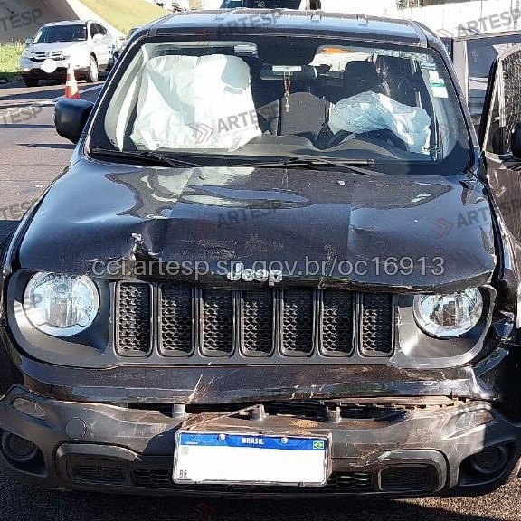 Engavetamento com cinco carros paralisa trânsito e causa congestionamento de 5 km