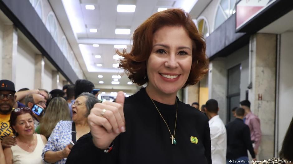 Por que é tão difícil cassar um deputado na Câmara