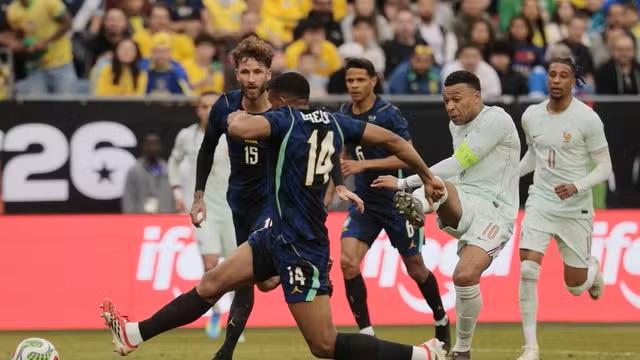Brasil perde para a França em amistoso em Boston, nos Estados Unidos, pela Data Fifa de março