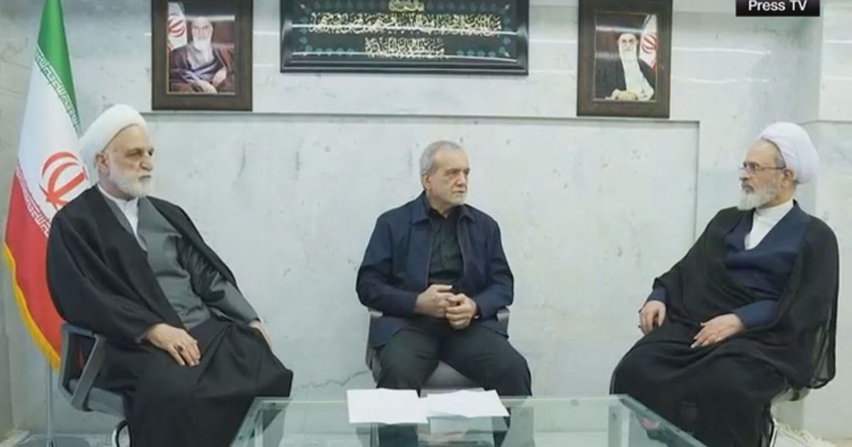 Transição no poder: Irã exibe novo Conselho após morte de Ali Khamenei