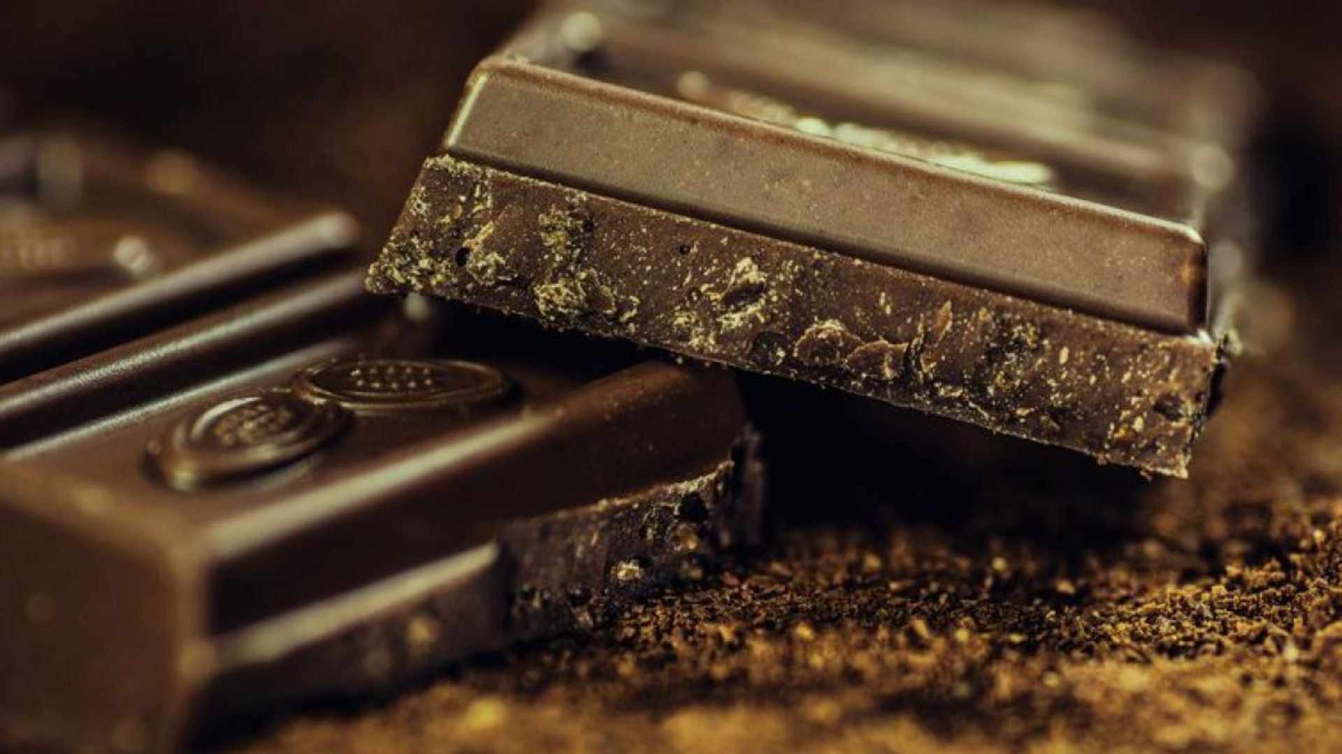 Estudo da USP revela baixo teor de Cacau e alto teor de açúcar em várias marcas de chocolates e achocolatados