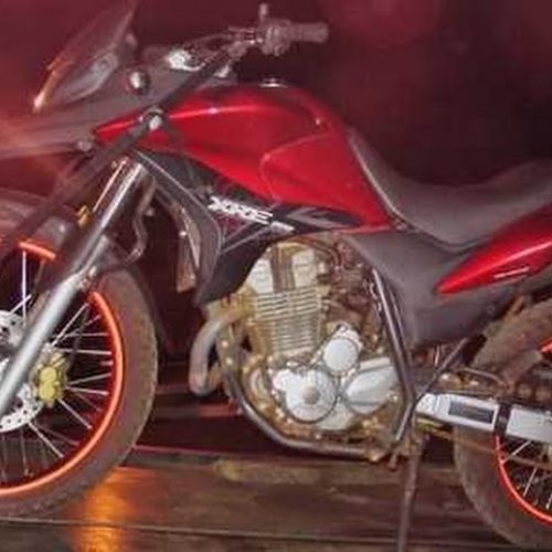 Moto roubada em Tambaú é localizada pela PM de Porto Ferreira