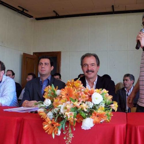 Prefeito Maurício Rasi recebe Senador Aloizio Mercadante em Porto Ferreira