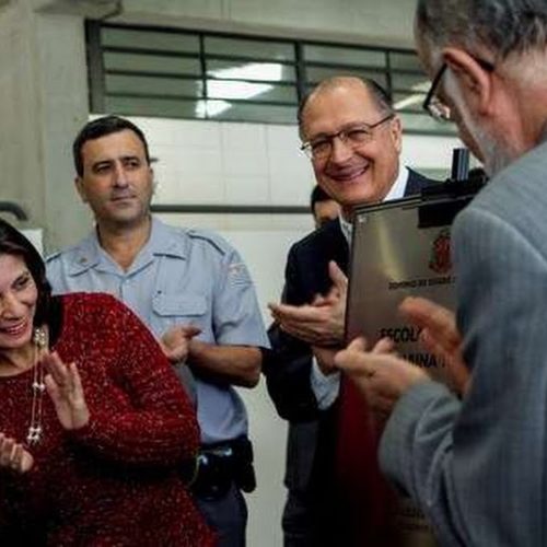 Governo abre concurso para 1,4 mil diretores de escola