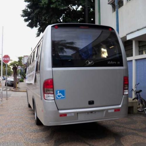 Porto Ferreira recebe ônibus zero km