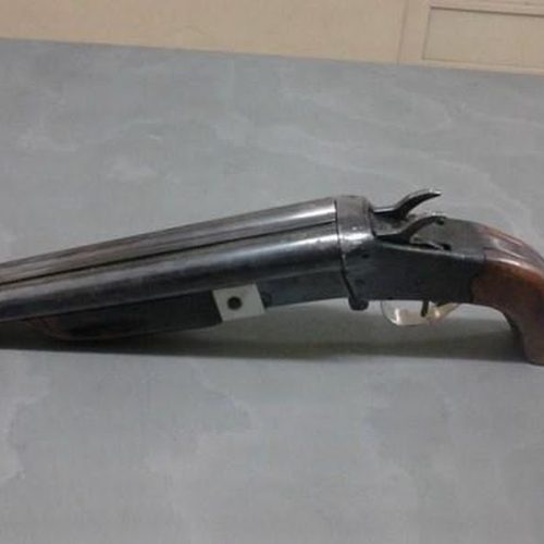 Homem é preso em flagrante de porte ilegal de arma de fogo