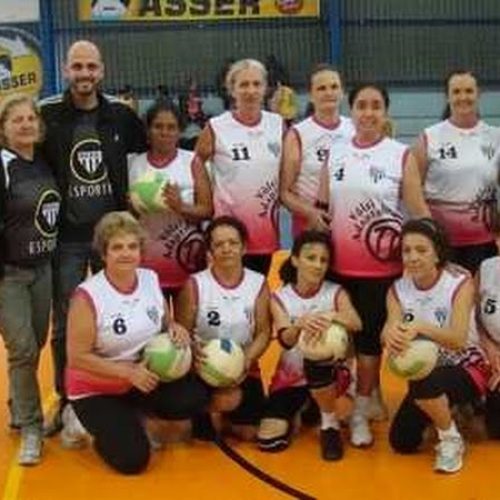 Voleibol Adaptado do P.F.F.C. disputa Festival em Rio Claro