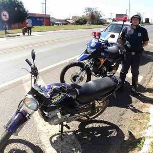 GCM de Porto Ferreira apreende motocicleta após perseguição a condutor