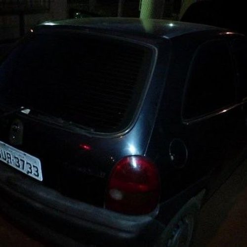 Dupla é detida no Porto Bello I com Corsa furtado em Araraquara