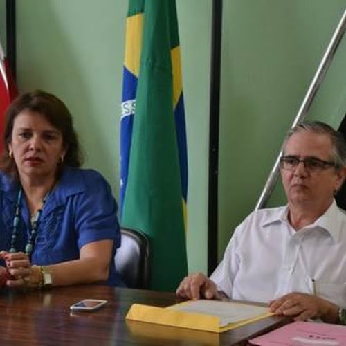 Prefeita concede entrevista coletiva à imprensa sobre denúncia