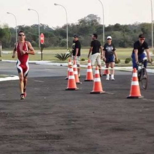 Academia da Força Aérea sedia competição entre as três Forças Armadas