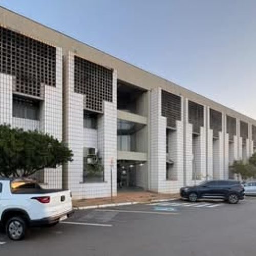 Defesa pede inclusão do atual prefeito em investigação sobre pagamento de R$ 2,18 milhões em Pirassununga