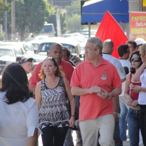 Newton Lima ex-prefeito de São Carlos esteve em Porto Ferreira neste sábado