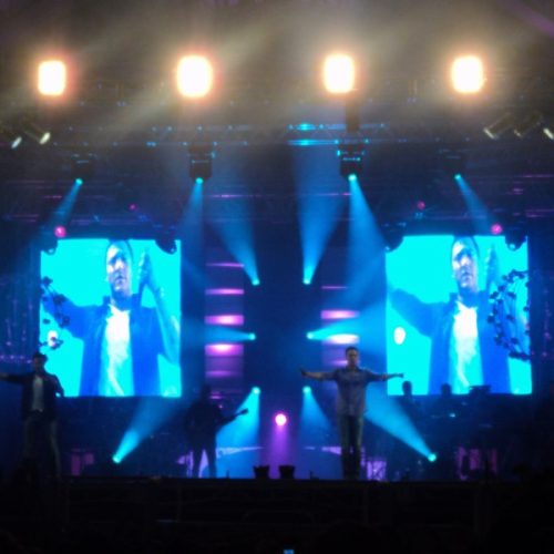 Confira o clipe das fotos do show de João Bosco & Vinícius na FEIFE 2010