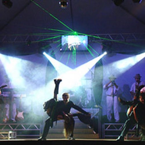 Fest’Itália 2010 em Pirassununga com shows de Fred Rovella e Tenores