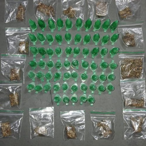 Drogas são localizadas escondidas em imóvel abandonado em Santa Rita do Passa Quatro