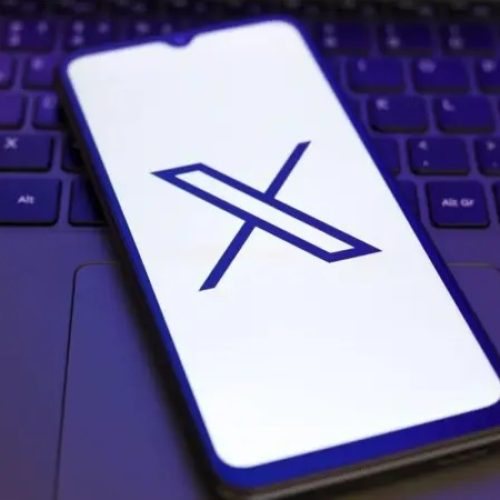 Polícia francesa investiga X de Elon Musk por conteúdo gerado por IA