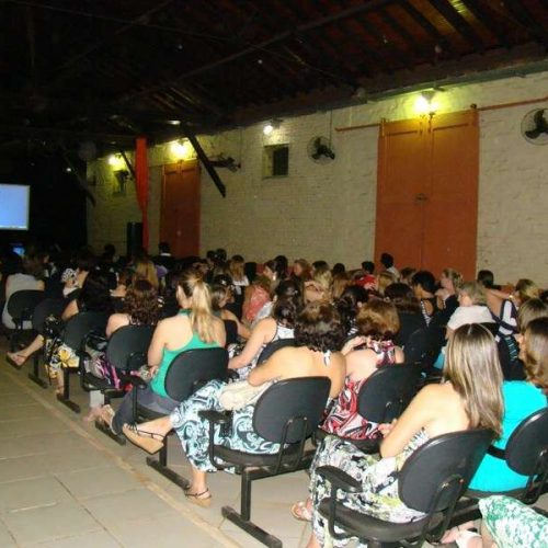 Departamento de Educação implanta lousa interativa