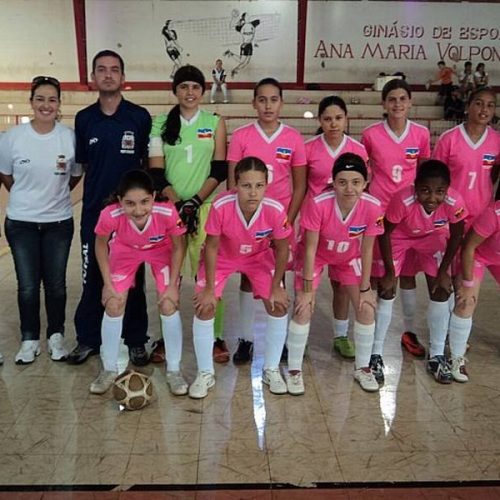 No futsal feminino equipe ferreirense fez bonito