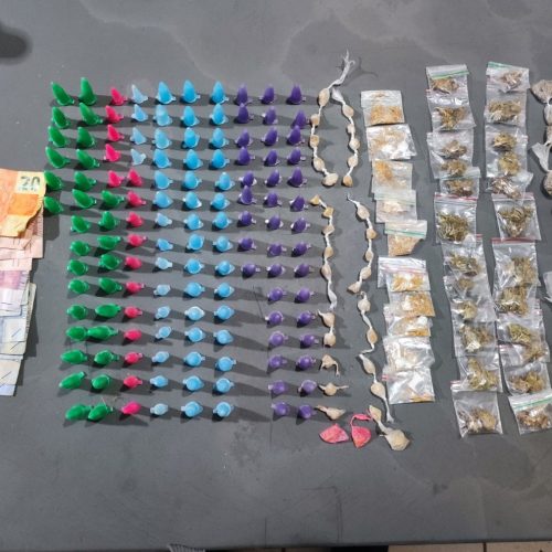 Polícia Militar prende homem por tráfico de drogas em Porto Ferreira