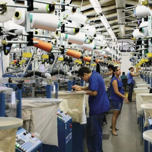 Empresários criticam o fim da “taxa da blusivas” e pedem que o imposto continue valendo para as compras internacionais