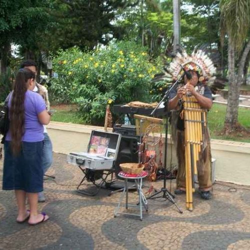 Música atrai músico…