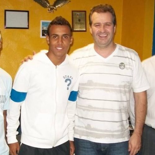 Garoto PFFC vai para o Santos Futebol Clube