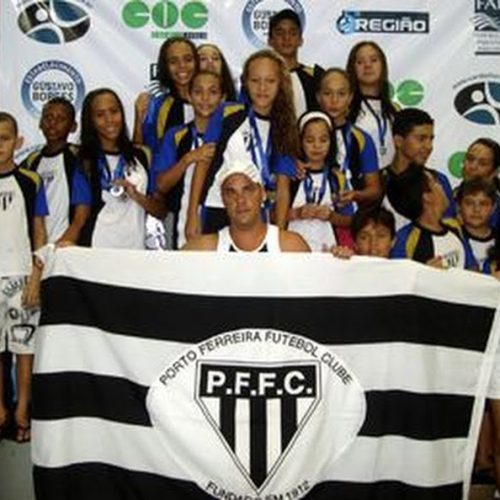 Natação do PFFC conquista 25 medalhas em Jaboticabal