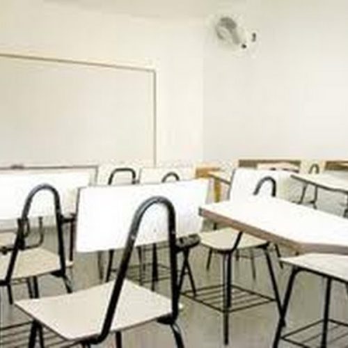 Lei que visa disciplinar as “faltas” de alunos tramita na Câmara Municipal