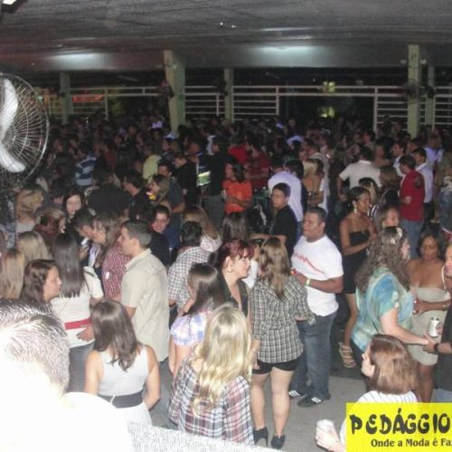 Confira o clipe da Banda Rod Hanna no Clube de Campo