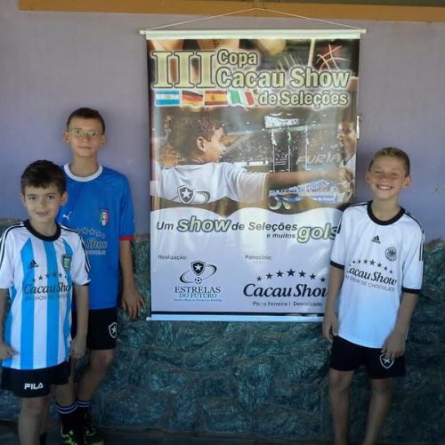 Estrelas do Futuro: jogos equilibrados marcam a Copa Cacau Show de Seleções