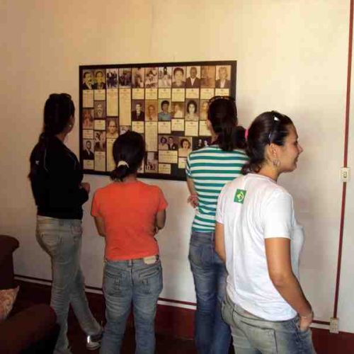 Alunos da Unesp visitam a fazenda Santa Mariana