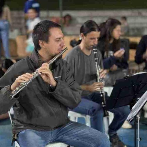 Roda de Choro encantou comunidade escolar da EMEF Prof. Agostinho Garcia de Porto Ferreira