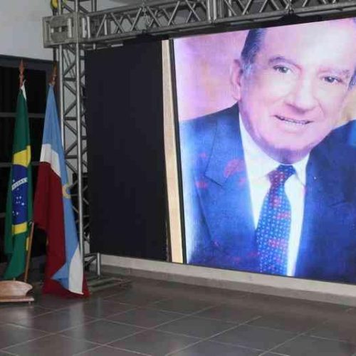 Porto Ferreira: lançamento do livro “Dorival Braga: Histórias que Contei aos Meus Amigos”,