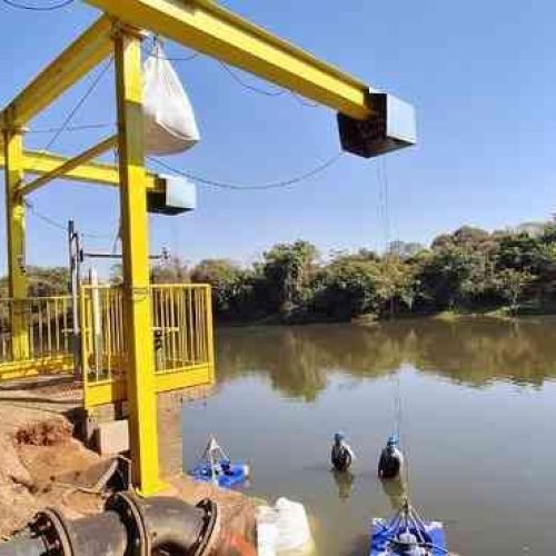 BRK substitui comportas da captação de água bruta em Porto Ferreira