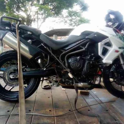 Polícia Militar de Porto Ferreira apreende moto adulterada circulando na Vila Daniel