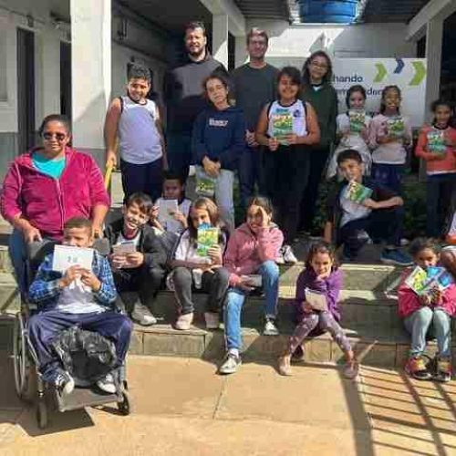 Estudantes da rede de Porto Ferreira visitam BRK para conhecer o tratamento de água e esgoto