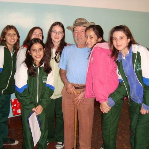 Alunos da Coefe visitam Solar dos Jovens de Ontem de Porto Ferreira