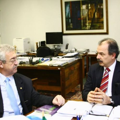 Deputado Newton Lima discute implantação do “Cidades Digitais” para nossa região
